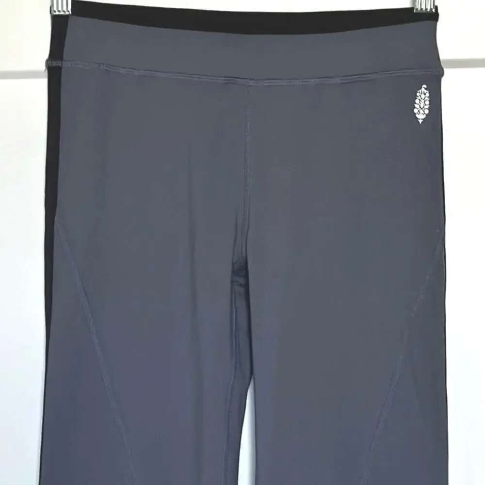 NWT FP Movement Pipe Dream Mid-Rise Flares Size Small